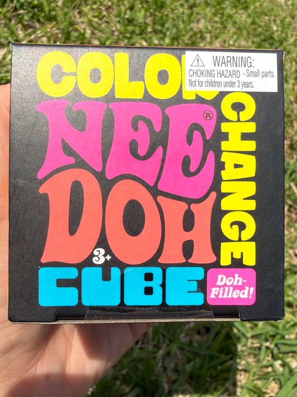 NeeDoh Color Change Cube - Yellow - Picture 2 of 4